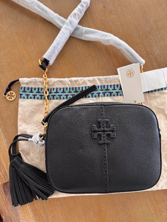 Tory Burch Handbags - NWT Tory Burch McGraw Camera Bag Crossbody Bag Black